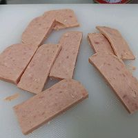 午餐肉黄瓜三明治的做法图解7