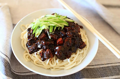 韩式炸酱面（자장면/Jajangmyeon）