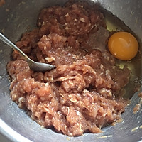 荠菜丸子汤的做法图解3