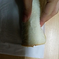甜蜜蜜的香蕉吐司卷，peanuts banana toast的做法图解5