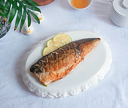 #秋天的第一条挪威青花鱼#盐煎青花鱼的做法