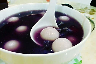 紫薯水果汤圆