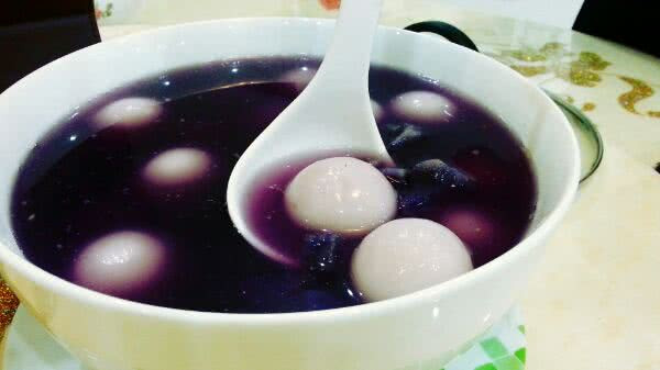 紫薯水果汤圆的做法
