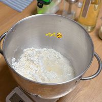午餐肉芝士贝果的做法图解1