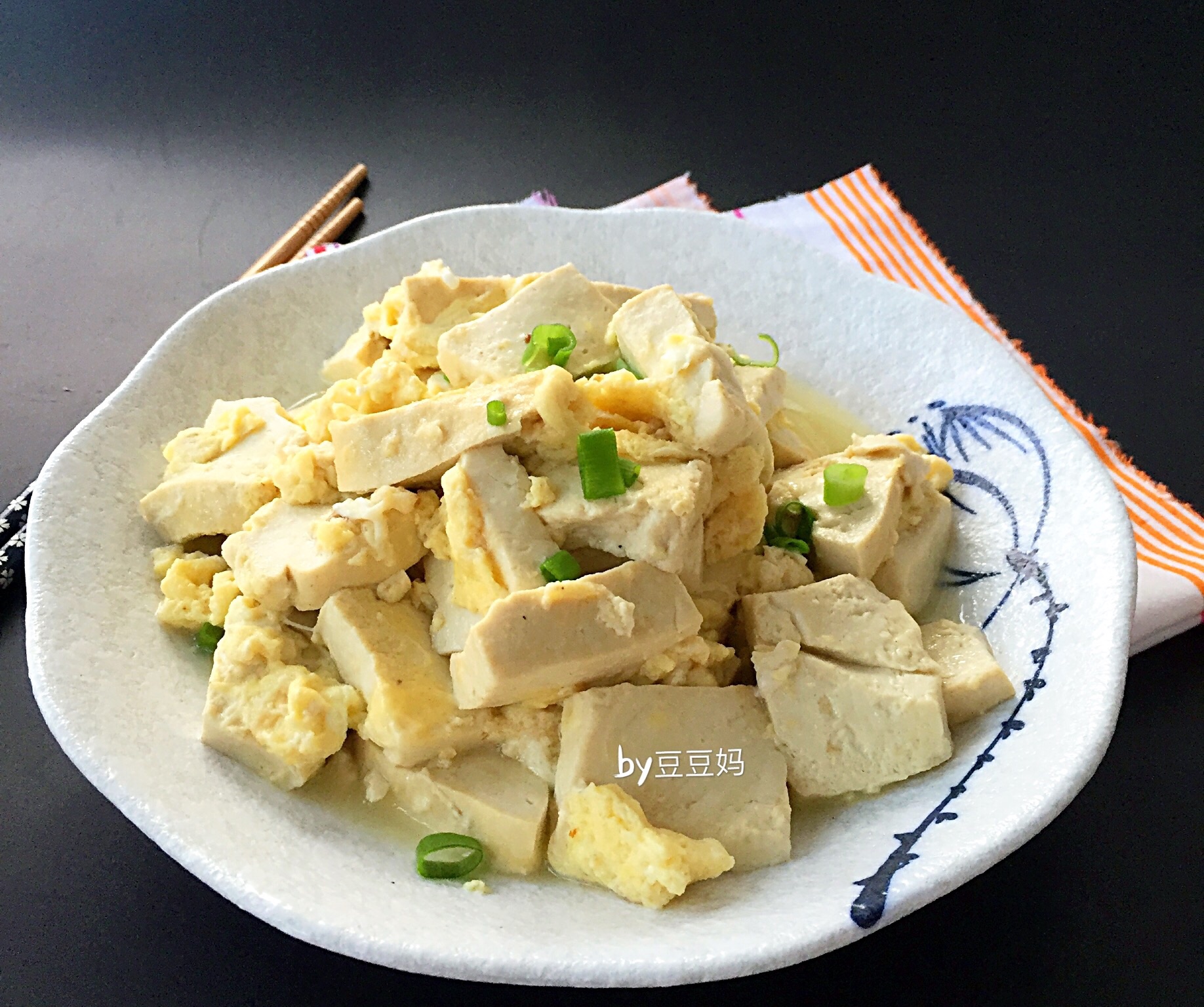 我的廚房新花樣 發表的 家常豆腐炒蛋 食譜 - Cookpad