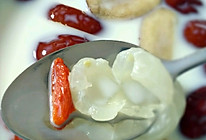 桂圆红枣牛奶的做法