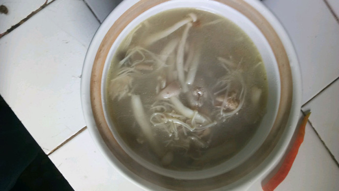 菌菇鸡汤