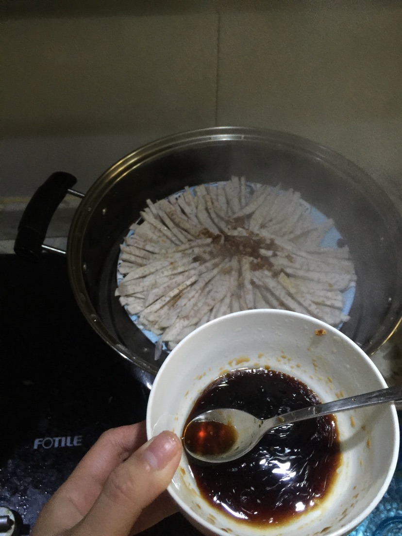 外婆家芋头丝的做法图解7
