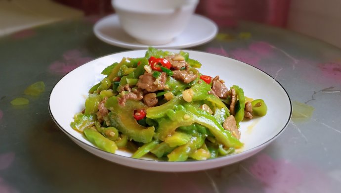 清热解暑——苦瓜炒肉