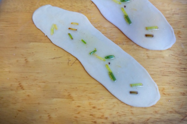 葱油薄饼的做法图解3
