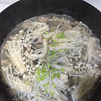 瘦肉金针菇汤的做法图解7