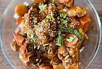 土豆胡萝卜香菇红炖鸡翅根的做法