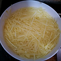 青椒土豆肉丝的做法图解1
