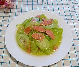 黄瓜炒火腿肠（快手菜）的做法
