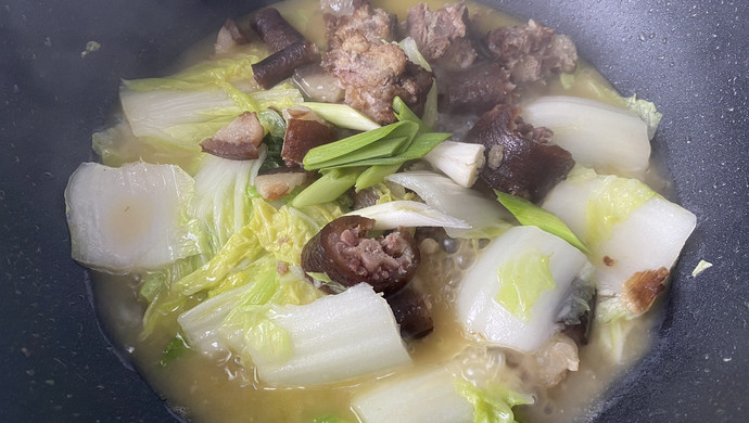 腊猪尾炖白菜