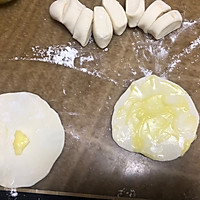 香炸榴莲三角酥的做法图解6