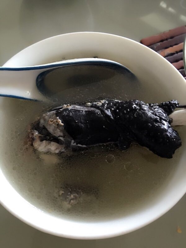 椰子煲乌鸡的做法图解4