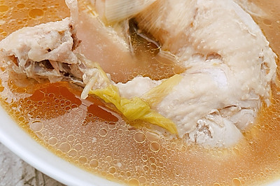 不放一滴油的鸡汤，主打健康鲜