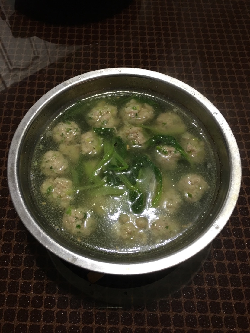 宝宝爱吃青菜肉丸汤的做法图解6