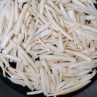 手撕杏鲍菇炒肉的做法图解3