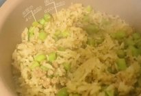 豆角肉沫焖米饭的做法