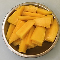 椰浆芒果糯米饭的做法图解5