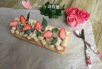 草莓奶油蛋糕卷＃美的女王节＃的做法