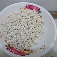 豆腐鸡蛋饺子的做法图解1