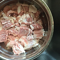 椰浆咖喱炖牛肉的做法图解1