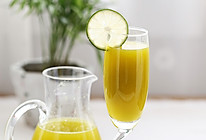 排毒养颜smoothie——芒果生菜汁的做法