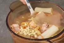 清淡宜人的冬瓜薏米排骨汤，清凉一夏的做法