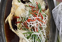 #李锦记X豆果 夏日轻食美味榜#清蒸鲈鱼的做法