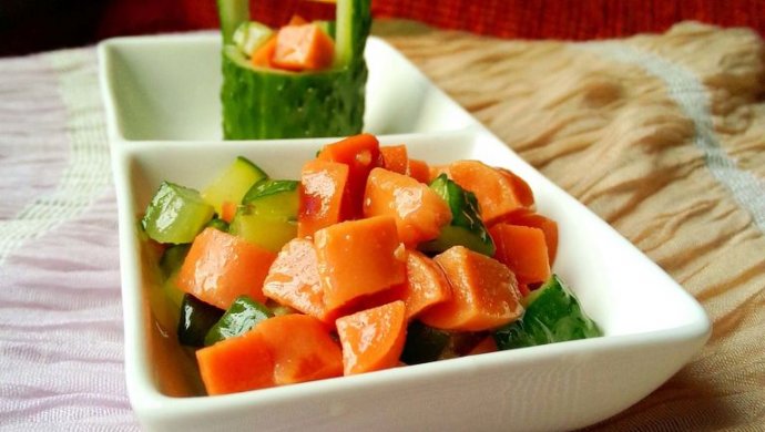 幸福满仓：黄瓜桶