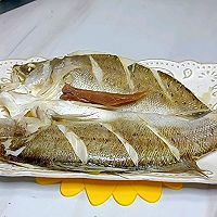 #花式新美味就酱简单#花雕火腿蒸鲈鱼的做法图解4