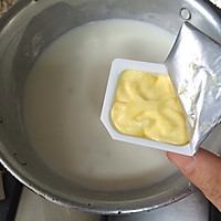 鸡蓉玉米奶油意面的做法图解3