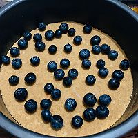 蓝莓酸奶慕斯（不用烤箱就可以做的蛋糕）的做法图解9