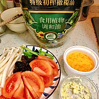 #新春美味菜肴#番茄海鲜菇炒鸡蛋的做法图解1