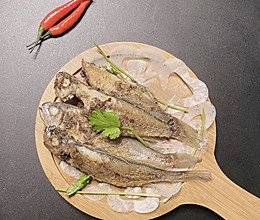 香煎腌制小黄花鱼的做法