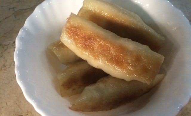 香菇鲜虾锅贴