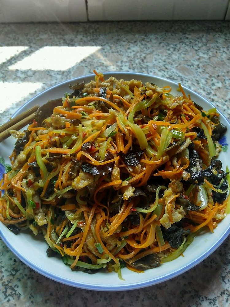 鱼香肉丝的做法