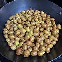 手工制作盐腌黄皮--健胃消食/生津止咳的做法图解2