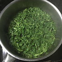 艾草戚风小蛋糕～#豆果五周年#的做法图解2