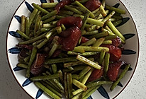 蒜薹炒腊肠的做法