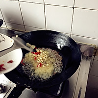 我家诺妈蒜爆鱼第二波，太好吃了～的做法图解7