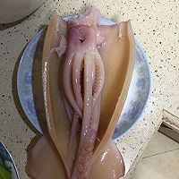 青椒鱿鱼的做法图解2