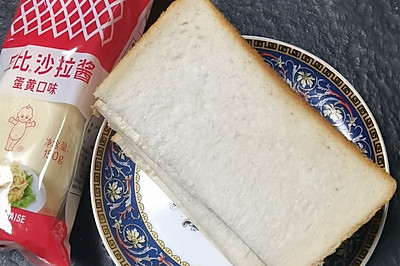 午餐肉三明治
