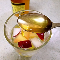 海盐奶盖水果蜜茶的做法图解3