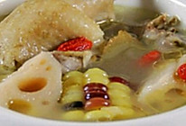 莲藕养生鸭肉汤的做法