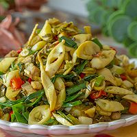 自制酸菜：酸菜炒竹笋、酸菜豆腐、懒人版酸菜鱼、酸菜肉丝面的做法图解8