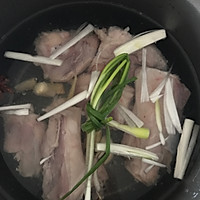 冬瓜或萝卜骨头汤的做法图解4
